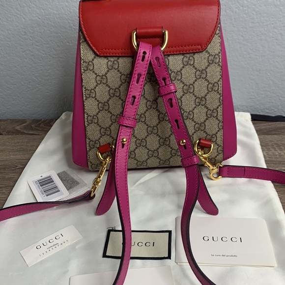 ❤️❤️SOLD❤️❤️Gucci padlock coated canvas backpack - Picture 4 of 11